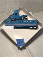 Global Worldwide Moving Winross Truck
