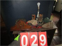 GROUP- CLOCK- BATTERY OPERATED LAMP, GARFIELD
