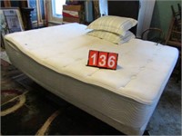 ELECTRIC BED W/ PILLOWS