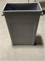 Runbermaid Commercial Trashcan