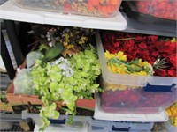 LARGE LOT OF FLORAL ARRAGMENTS, PLASTIC WATER PITC