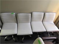 4 WHITE OFFICE CHAIRS ON WHEELS- GREAT CONDITION