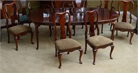 Vintage Thomasville Cherry Dining Table & Chairs