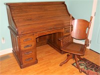 Vintage Oak Roll Top Desk & Chair; (8) side