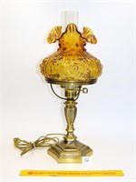 Fenton lamp w/amber shade measures approx. 20 in