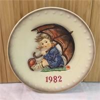 Hummel By Goebel 1982 12th Annual Plate