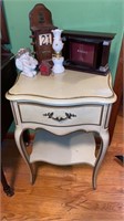 Small French Provential bedside table with one