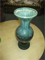 Lynchburg Pick Up/Large Pottery Vase