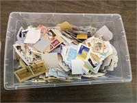 Tub of assorted Great Britain Stamps