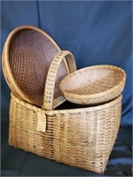 Wicker Linen Basket & Bowls