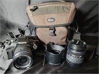 Olympus E-410 35mm Camera W/ Extra Lens