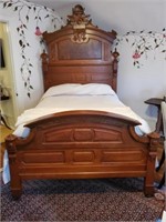Eastlake Walnut Full Size Bed