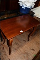 Table w/Drawer