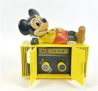 VINTAGE 1960'S MICKEY MOUSE AM TRANSISTOR RADIO