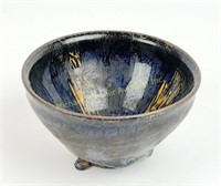 19TH C. CHINESE BLUE AND YELLOW GLAZED TEA BOWL