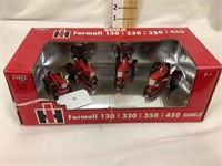 Ertl 1/64 Case IH/Farmall Set, NIB