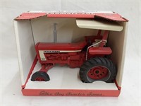 Ertl Farmall 706 "The Toy Tractor Times", NIB