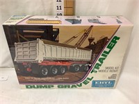 Ertl Dump Gravel Trailer Model Box Sealed