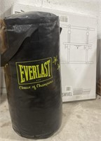 (L) 25lb Everlast Punching bag (23.5”tall) with