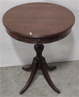 (O) Vintage Wooden Circle End Table. 29.25" H. ×