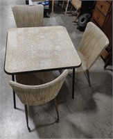 (O) Vintage Card Table w/ 3 Matching Chairs
