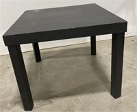 (O) Wooden Coffee Table (22”x22”x18”)