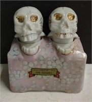 Vtg. Ceramic Skull (Nodder) Salt & Pepper Shakers