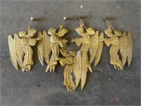 Metal hanging angels