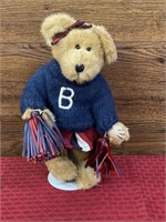 Boyds Bears cheerleader