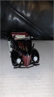 1936 Ford Hot Rod Diecast collectors car with box