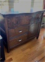 Small antique oak dresser, one drawer above two