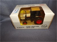 1/32 SCALE CASE 2294 TRACTOR IN BOX
