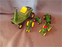 JOHN DEERE TRACTOR LOT