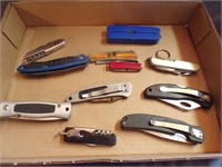 10 POCKET KNIVES AND MULTI TOOL