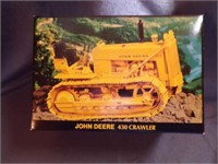 1/16 SCALE JOHN DEERE 430 CRAWLER IN BOX