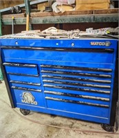 Matco Rolling 12 drawer tool chest very clean