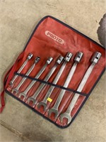 7 piece swivel wrench set