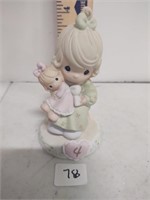 New Precious Moment Figure "Growing in Grace 4"