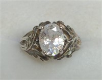 (XX) Ladies Vintage White Sapphire Solitaire Ring