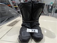 Rocket Speed Master Boots, Size 42