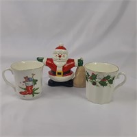 Santa Tea Pot with Christmas Mugs