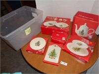 Nikko Christmas Dishes