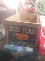 Blue flag California pears wooden crate