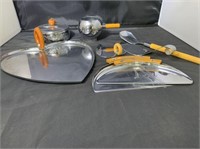 (7 pcs) Stainless serving items with Bakelite