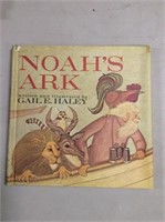 Hard back book Noah’s ark