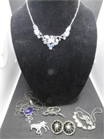 7 pieces costume jewelry