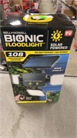 Bell and howell bionic flood light