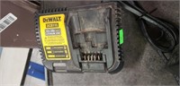 DeWalt 12 volt to 20 low max charger no battery