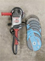 Milwaukee Angle Grinder w/several cut-off