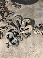 Lot of tow hooks